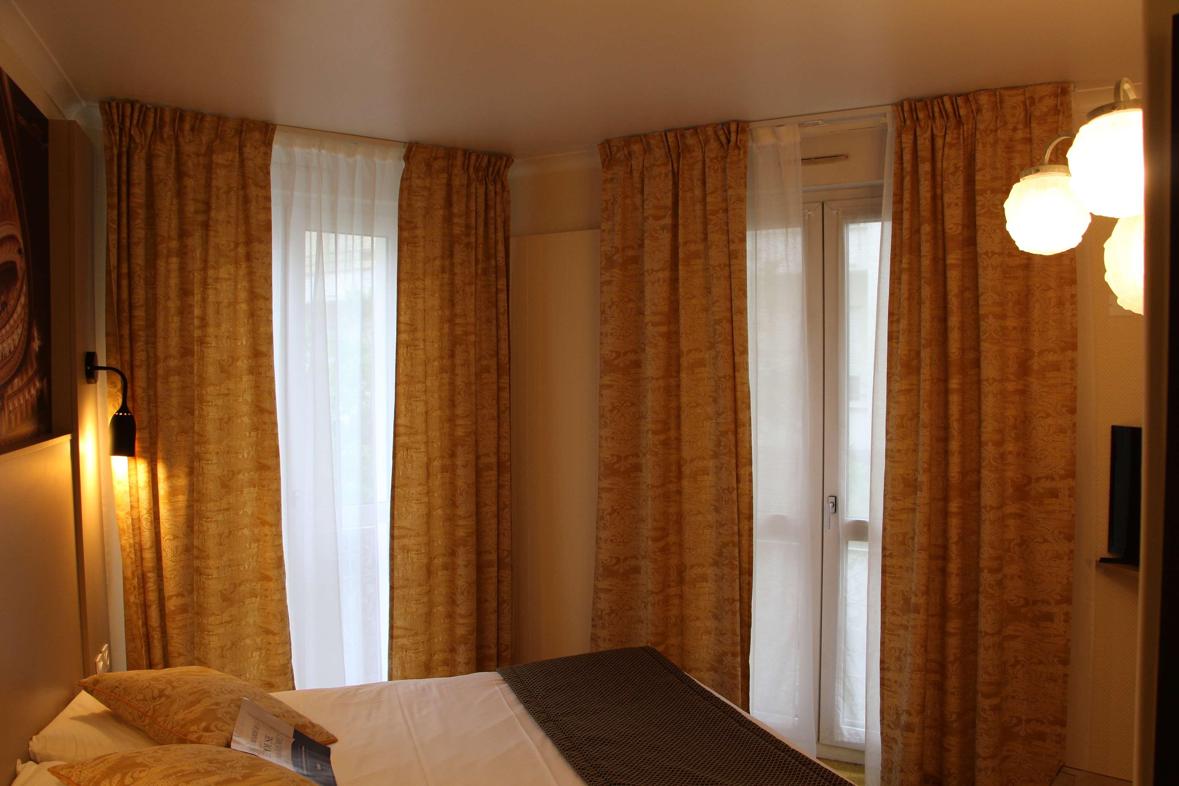 Kyriad Restaurant Centre Spa Vichy Eksteriør bilde