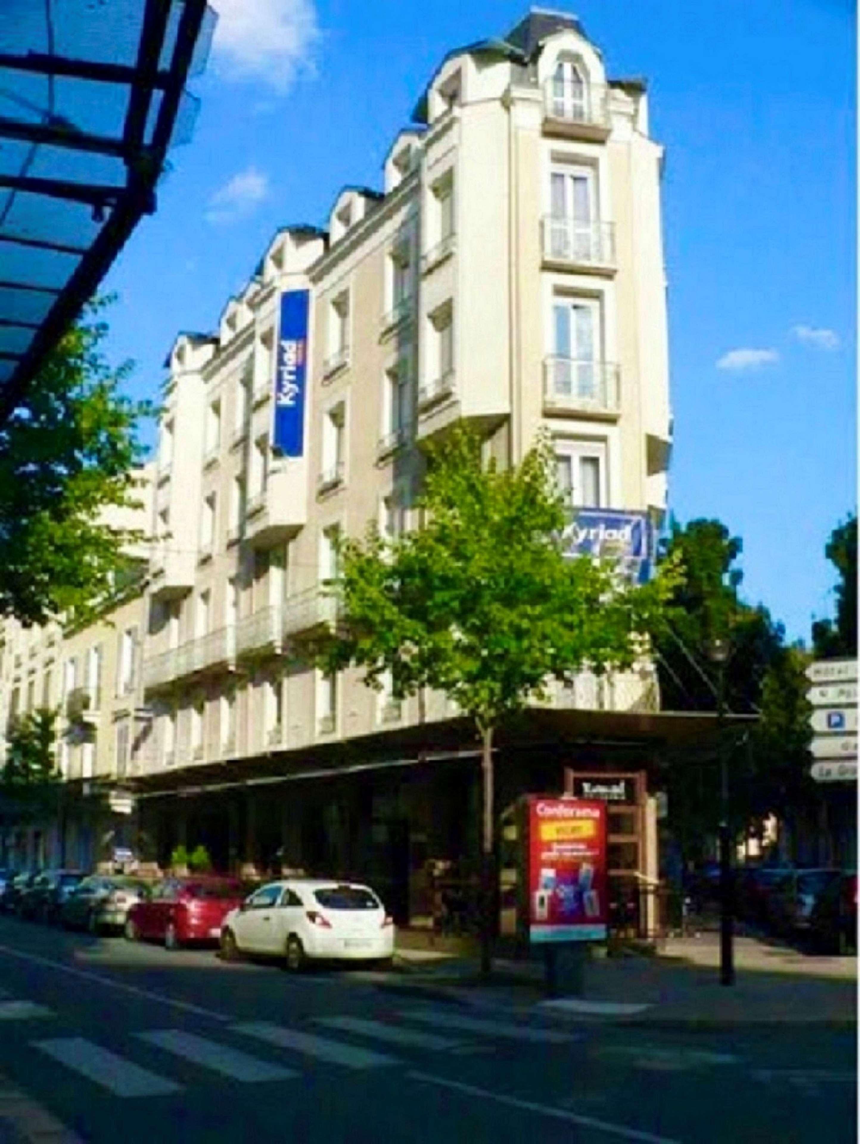 Kyriad Restaurant Centre Spa Vichy Eksteriør bilde